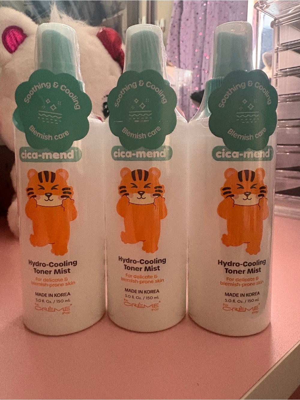 Hello Kitty Pink and Gold Aromatherapy Bath Crystals + bundle - Picture 6 of 9